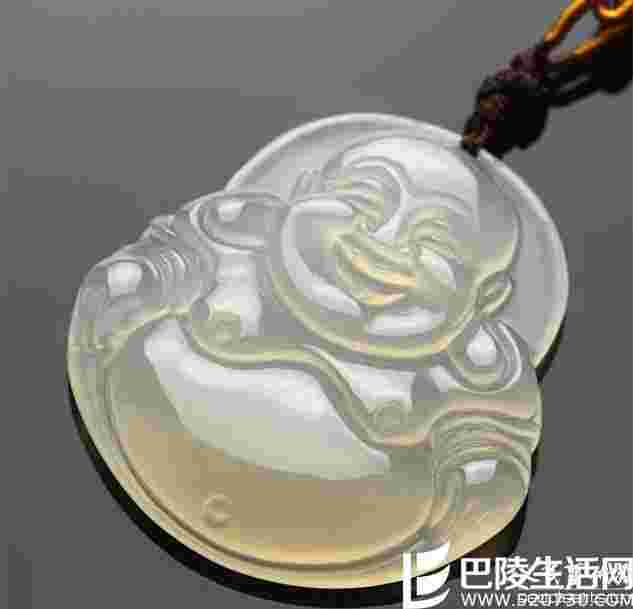 冰种玉髓手镯图片鉴赏   如何辨别冰彩玉髓的真假?