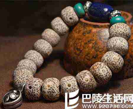 星月菩提佛珠的正月、弦月和无月是什么? 星月菩提怎么看好坏?