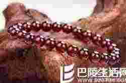 如何保养石榴石手链? 石榴石消磁方法的